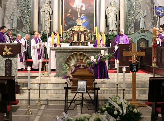 Grafika #6: Pogrzeb o. Józefa Czysza OFMConv