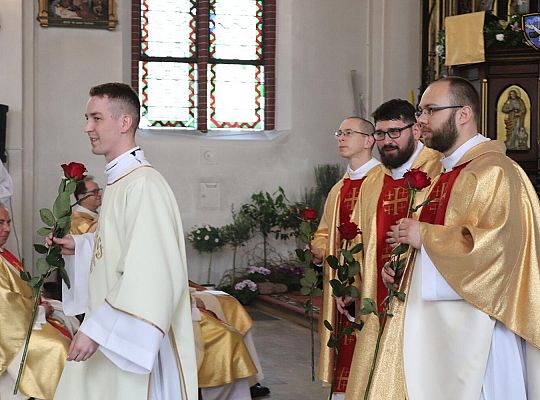 Grafika #69: Święcenia 2019
