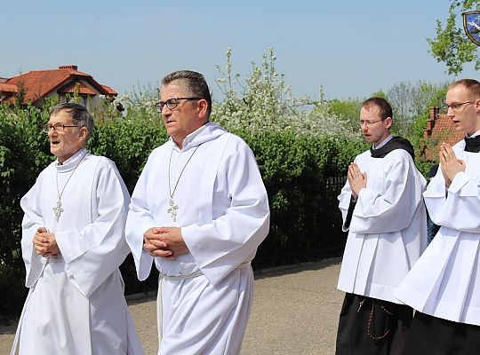 Grafika #77: Święcenia 2019