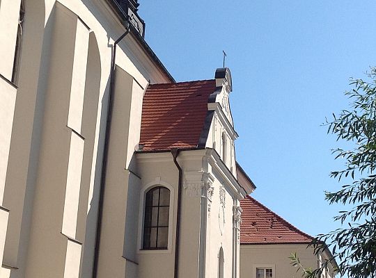 Grafika #7: Gniezno: nawałnica uszkodziła dach