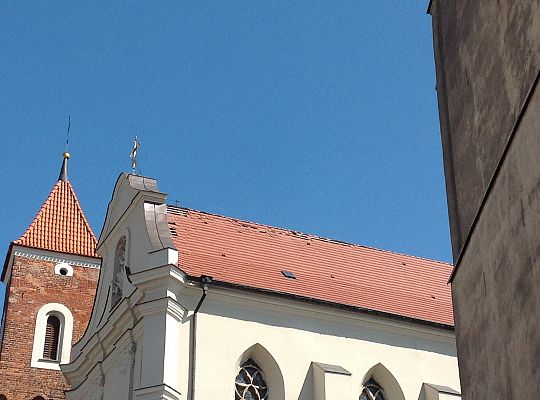 Grafika #8: Gniezno: nawałnica uszkodziła dach