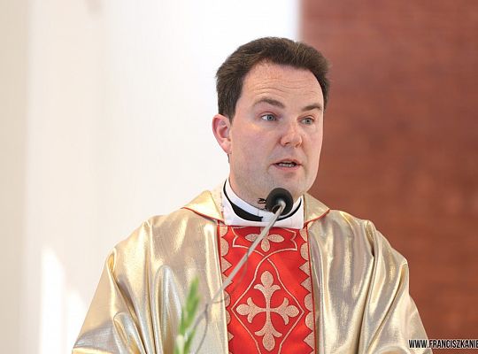 Grafika #3: Święcenia 2017