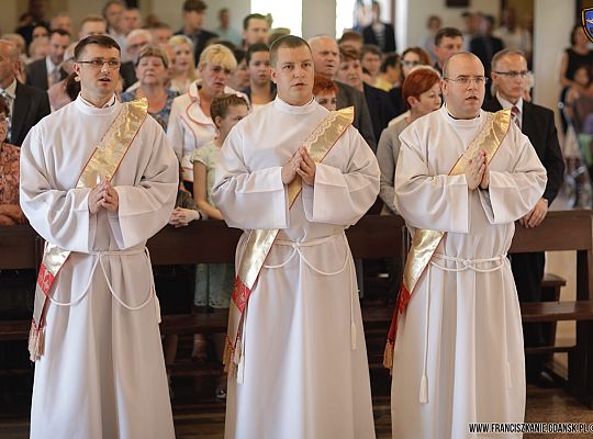 Grafika #2: Święcenia 2017