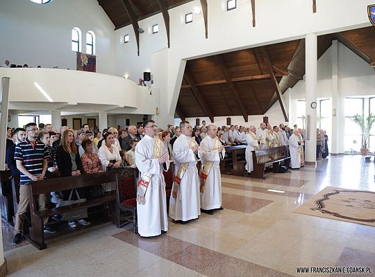 Grafika #6: Święcenia 2017