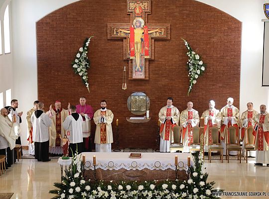 Grafika #8: Święcenia 2017