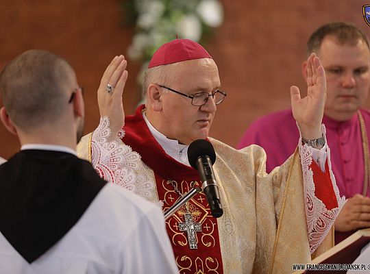 Grafika #25: Święcenia 2017