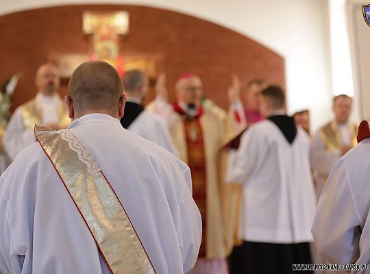 Grafika #27: Święcenia 2017