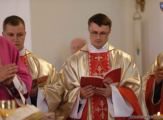 Grafika #42: Święcenia 2017