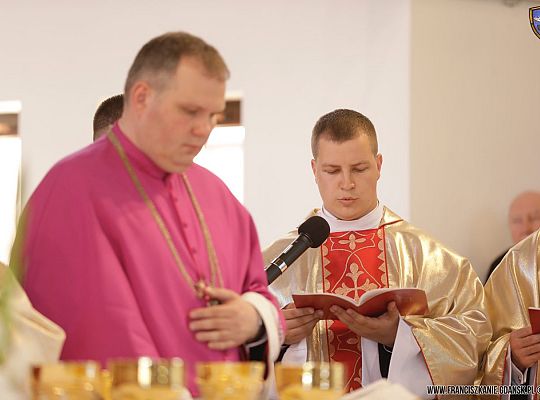 Grafika #46: Święcenia 2017