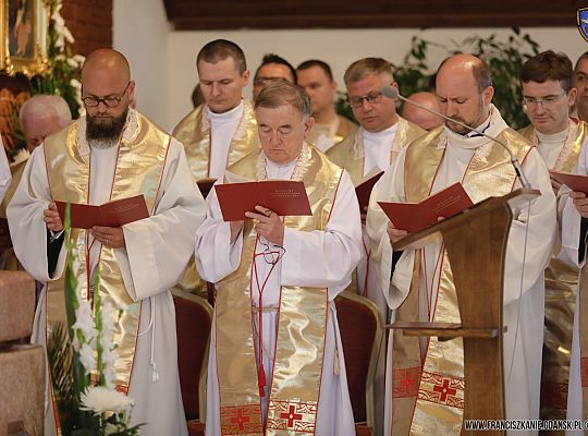 Grafika #47: Święcenia 2017