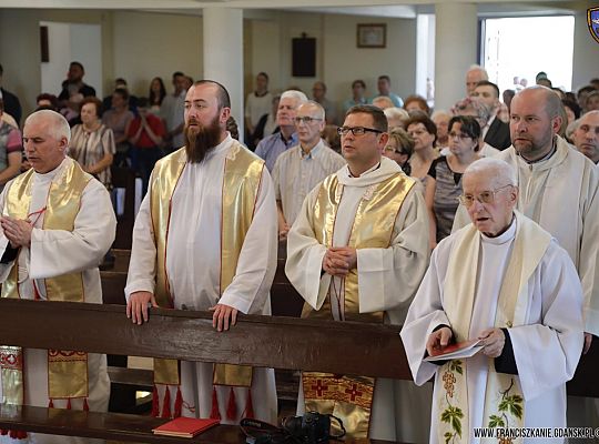 Grafika #55: Święcenia 2017