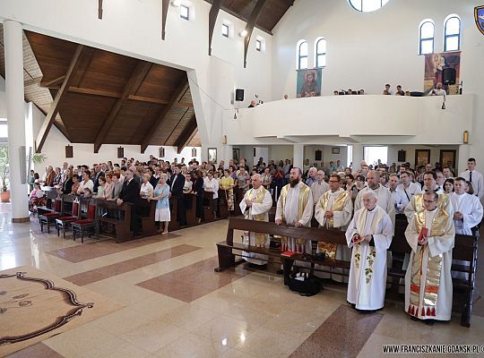 Grafika #56: Święcenia 2017