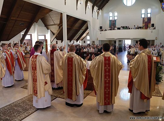 Grafika #57: Święcenia 2017