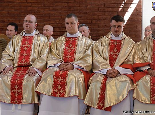 Grafika #60: Święcenia 2017