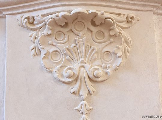 Grafika #14: Wilno: Renowacja balustrady chóru