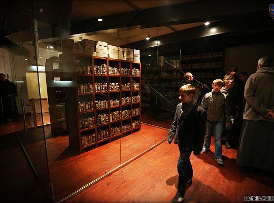 Grafika #22: Gniezno: poświęcenie biblioteki prowincjalnej