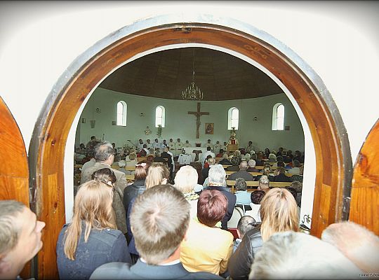 Grafika #18: Domasławice: poświęcenie kościoła