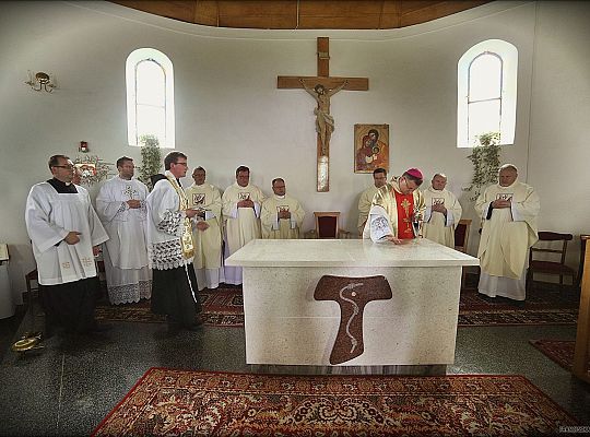 Grafika #29: Domasławice: poświęcenie kościoła