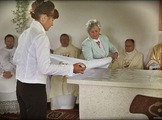 Grafika #38: Domasławice: poświęcenie kościoła