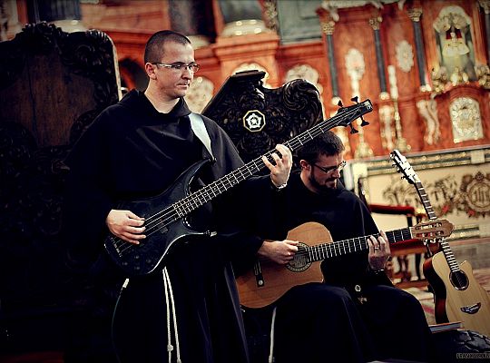 Grafika #14: Pokój i Dobro rozkołysał Poznań