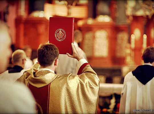 Grafika #3: Poznań: krzyż misyjny dla o. Roberta