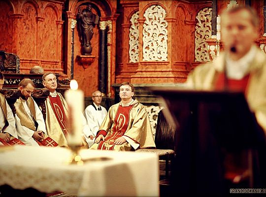 Grafika #8: Poznań: krzyż misyjny dla o. Roberta