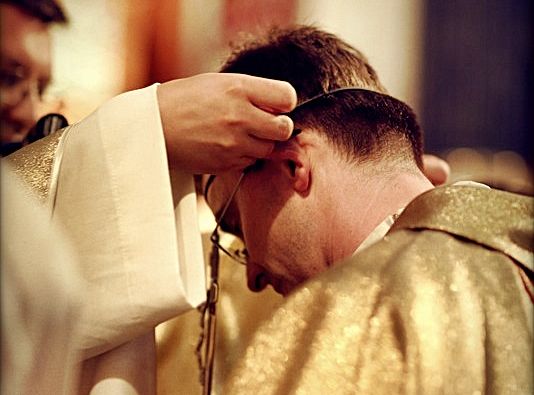 Grafika #35: Poznań: krzyż misyjny dla o. Roberta