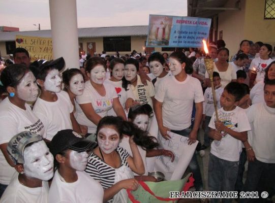 Grafika #22: Santo Domingo: rocznica śmierci o. Mirka