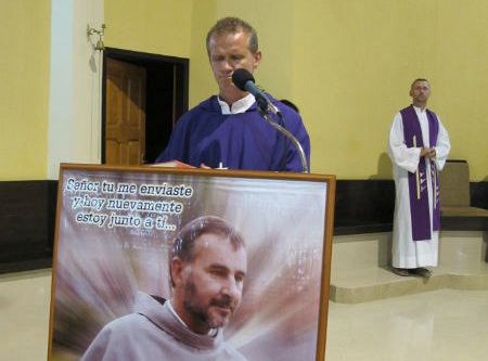 Grafika #39: Santo Domingo: rocznica śmierci o. Mirka