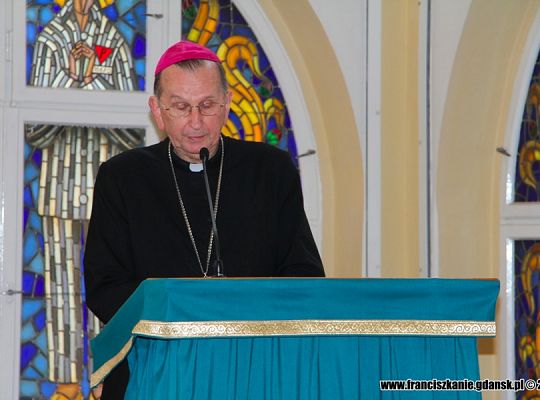 Grafika #1: Gniezno: sympozjum na 800-lecie istnienia zakonu św. Klary