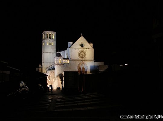 Grafika #5: Benedykt XVI w Asyżu: ostatnie przygotowania