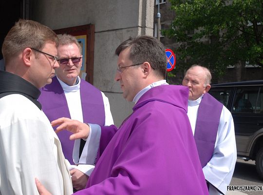 Grafika #0: Pogrzeb o. Witolda Grala