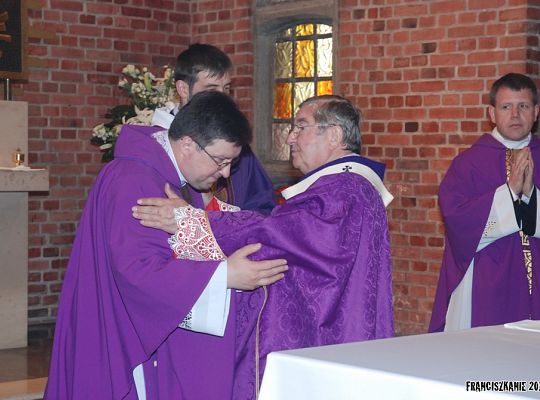 Grafika #9: Pogrzeb o. Witolda Grala