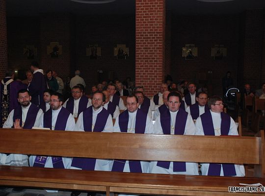 Grafika #19: Pogrzeb o. Witolda Grala