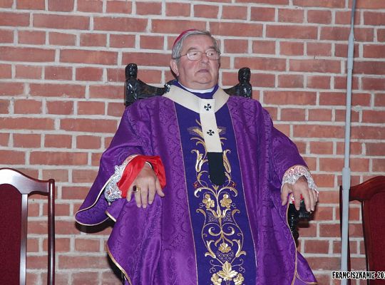 Grafika #21: Pogrzeb o. Witolda Grala