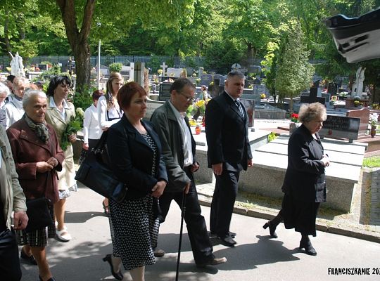 Grafika #28: Pogrzeb o. Witolda Grala