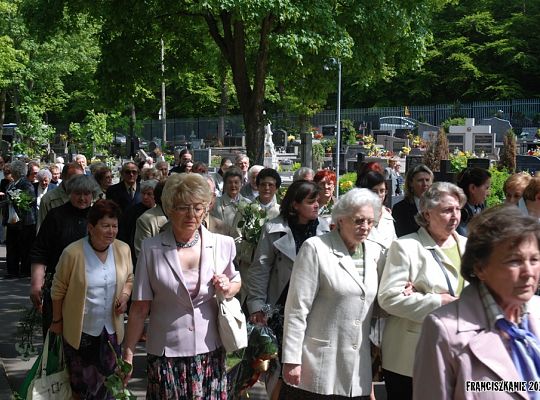 Grafika #31: Pogrzeb o. Witolda Grala