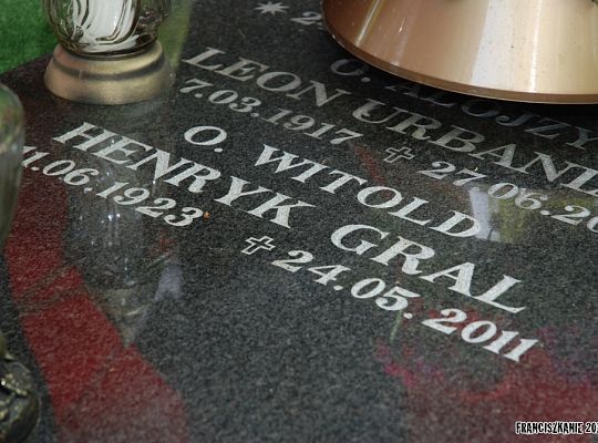 Grafika #38: Pogrzeb o. Witolda Grala