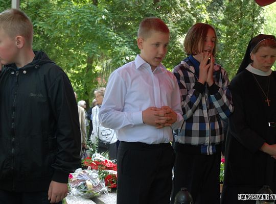 Grafika #48: Pogrzeb o. Witolda Grala