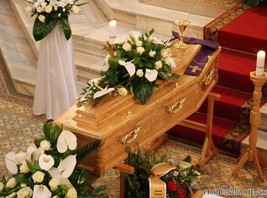 Grafika #8: Pogrzeb o. Efrema Mikołajczuka