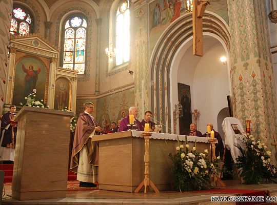 Grafika #12: Pogrzeb o. Efrema Mikołajczuka