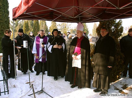 Grafika #42: Pogrzeb o. Efrema Mikołajczuka