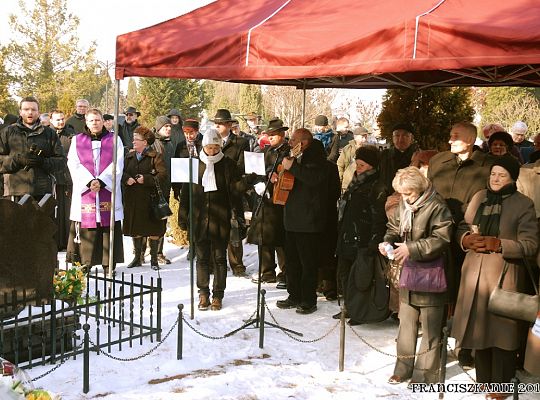 Grafika #44: Pogrzeb o. Efrema Mikołajczuka