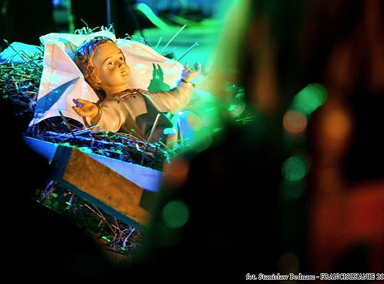 Grafika #14: Gdańsk: kolędy na macie u franciszkanów