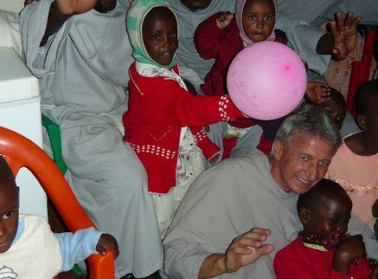 Grafika #2: Limuru: poświęcenie Domu Dziecka