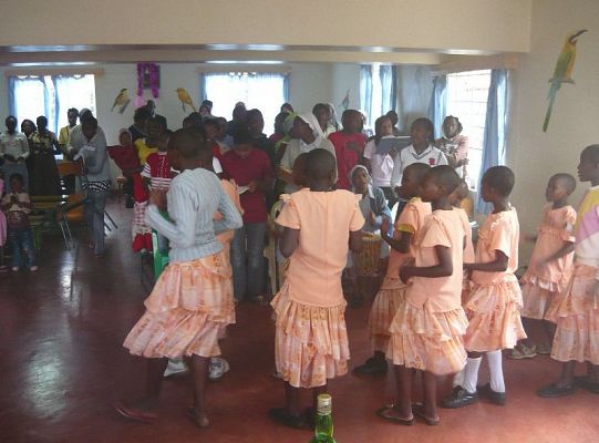 Grafika #3: Limuru: poświęcenie Domu Dziecka