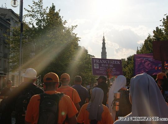 Grafika #23: Pół dnia na franciszkańskiej pielgrzymce