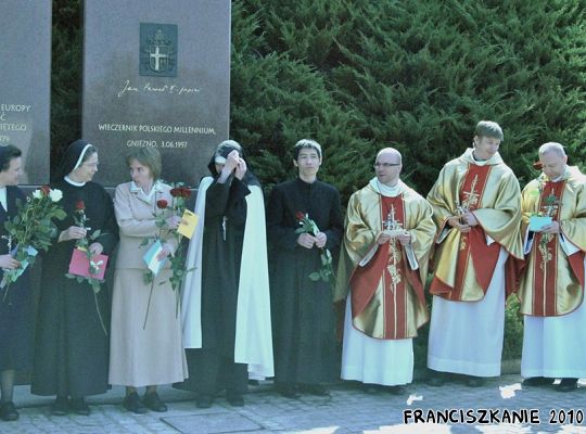 Grafika #14: Gniezno: franciszkanie na obchodach wojciechowych