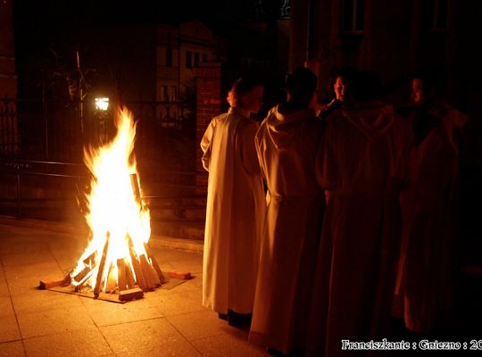 Grafika #30: Pascha 2010 po franciszkańsku