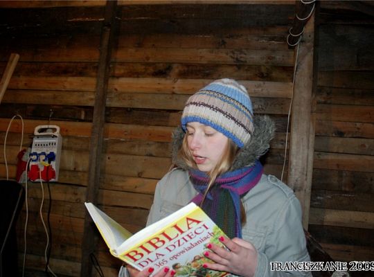 Grafika #15: Gniezno: żywa szopka na Rynku